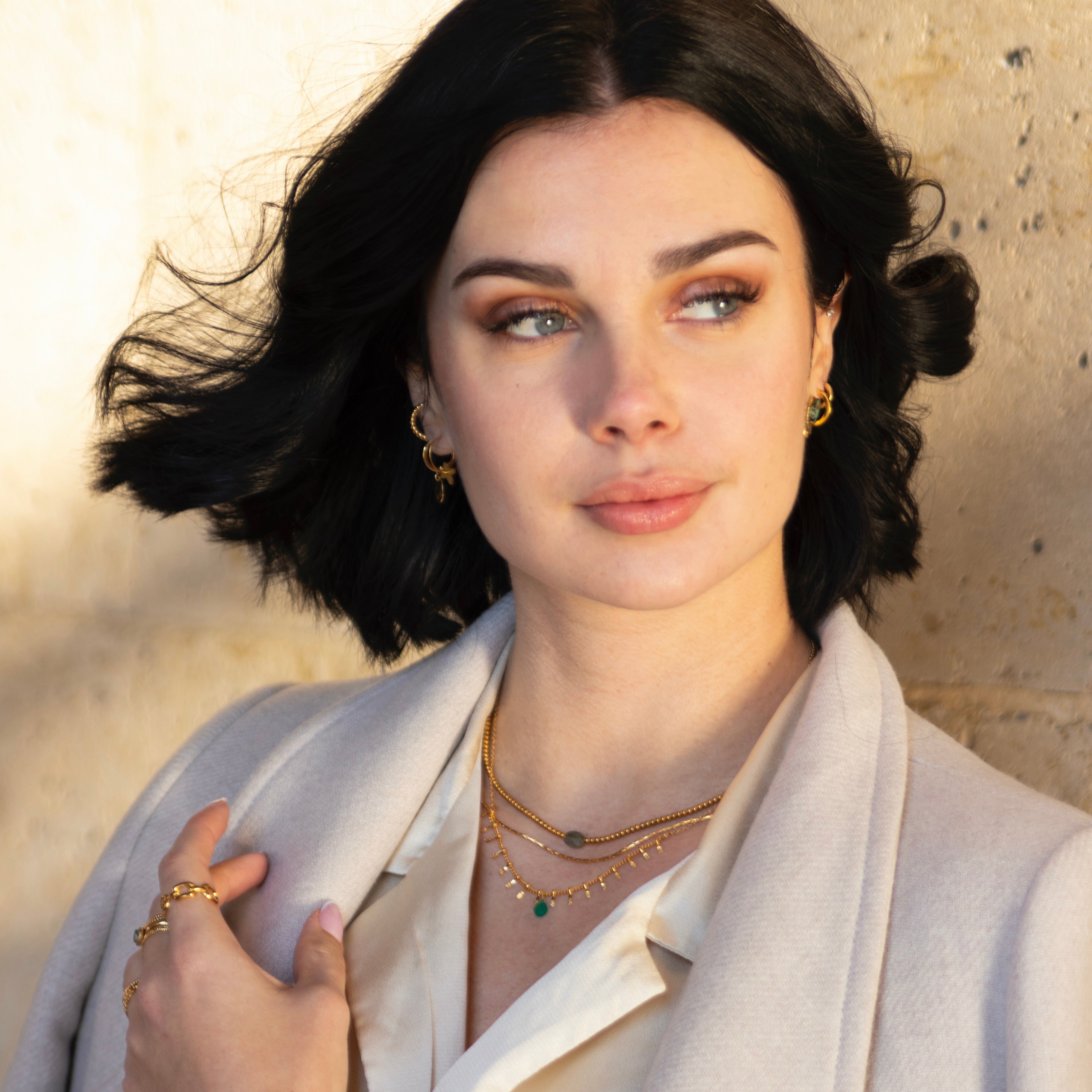 Les bijoux en plaqué or et argent pour les femmes actives