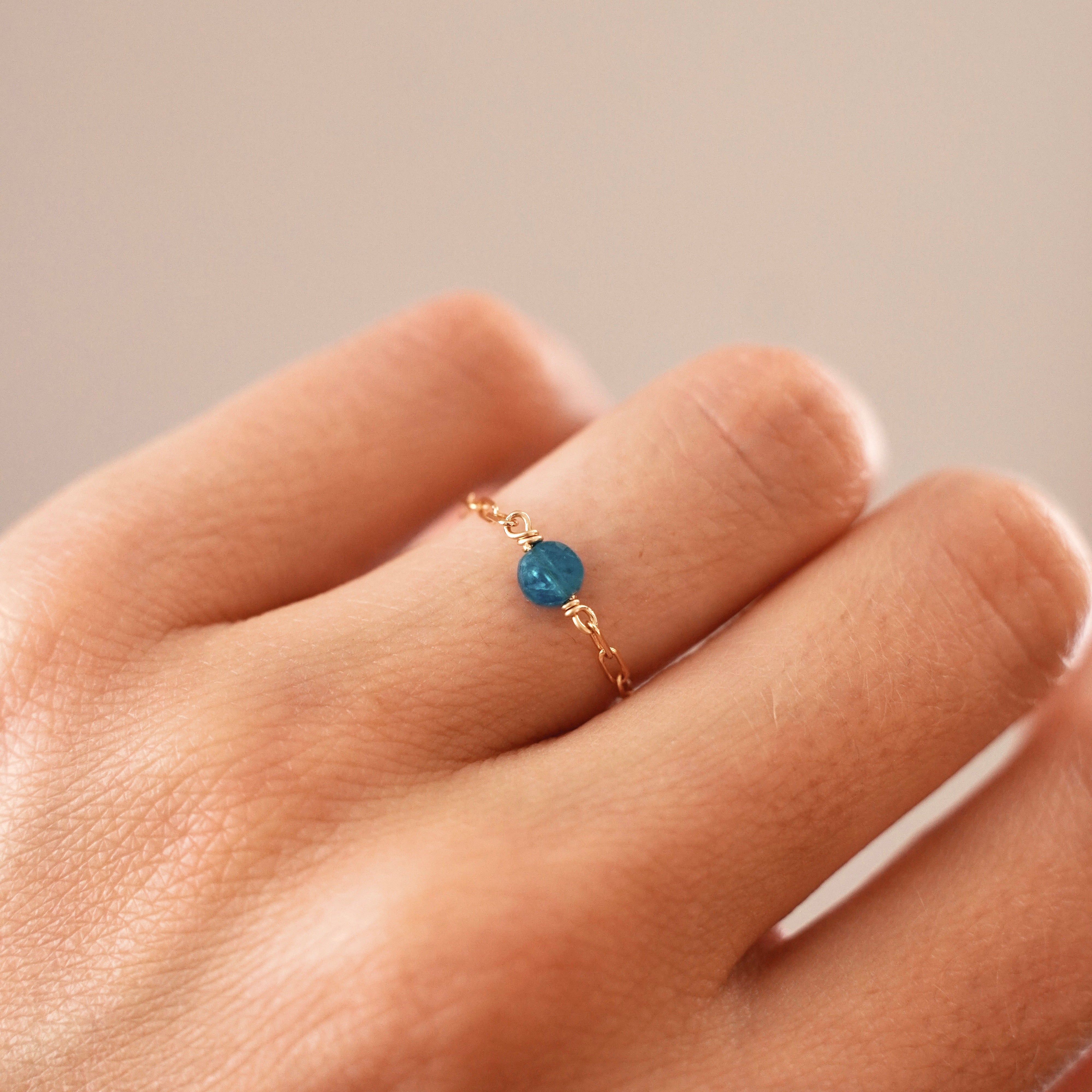 Apatite Chain Ring