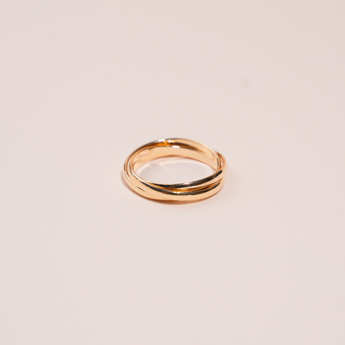 Bague Trio trois anneaux entrelacés plaqué or 18K – vue 5