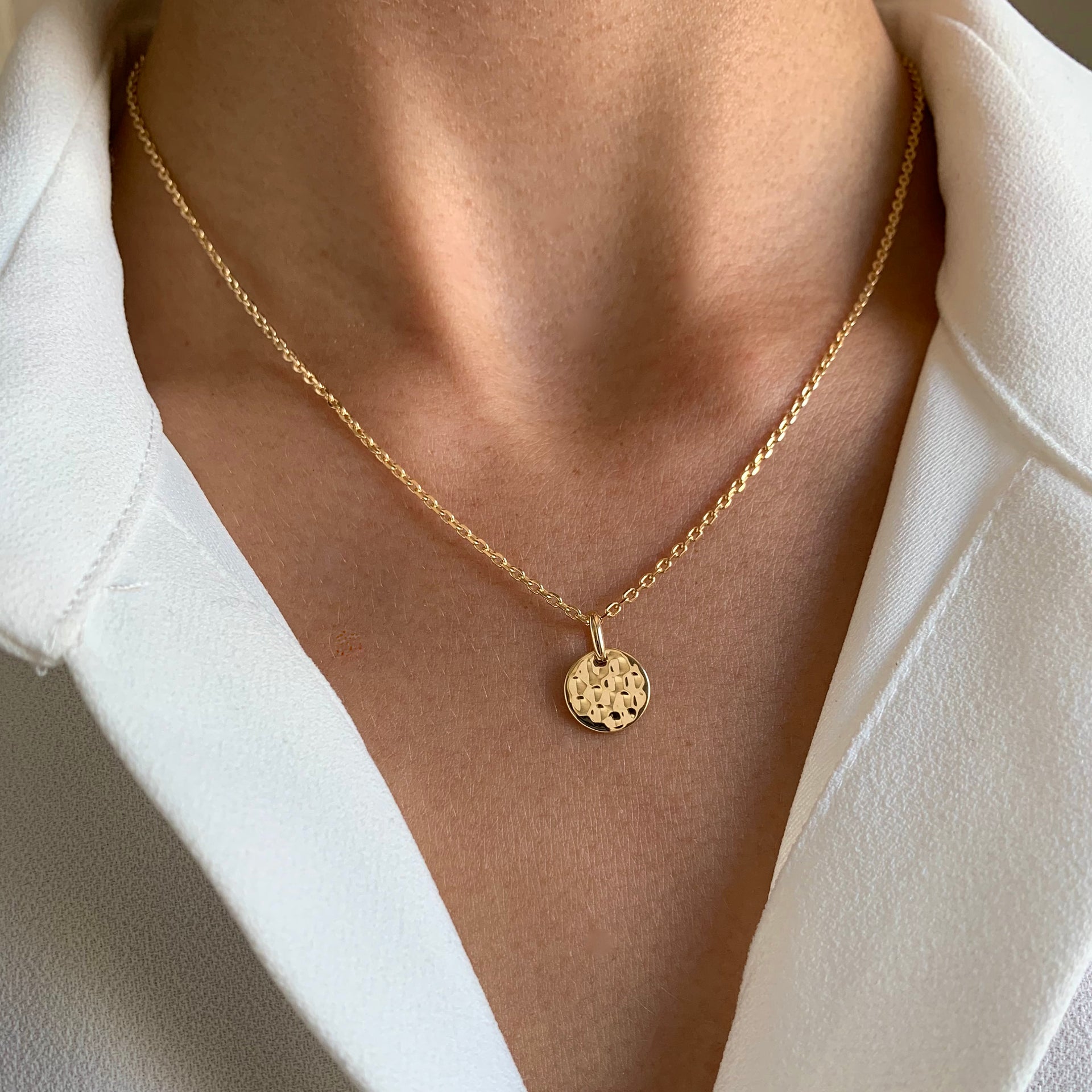 Comparaison Des Bijoux Dor L or Fin Plaqu Or Et En Or Massif comparaison-des-bijoux-dor-l-or-fin-plaqu-or-et-en-or-massif